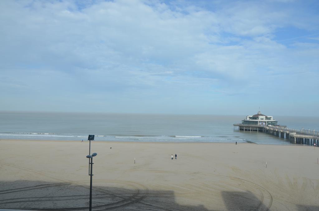 Apartment Beach Blankenberge Bagian luar foto