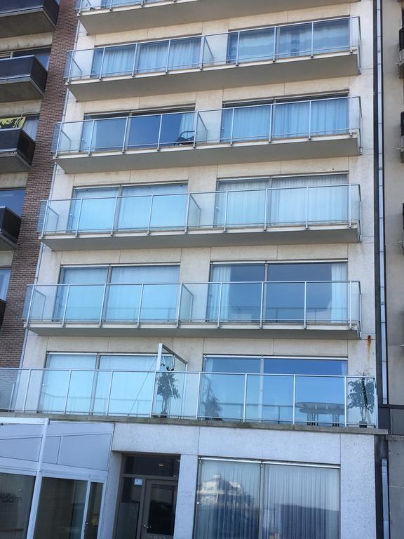 Apartment Beach Blankenberge Bagian luar foto